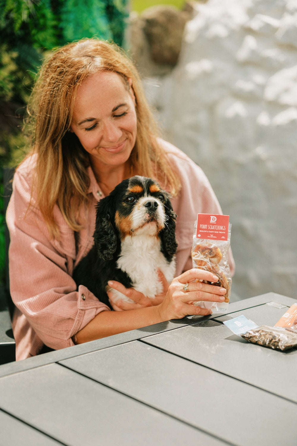 Porky Scratchings Dog Treats (4 Pcs)
